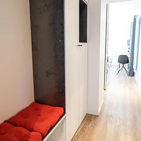 Apartment Le Lumiere T2- Metro B Oullins-lyon Centre Oullins